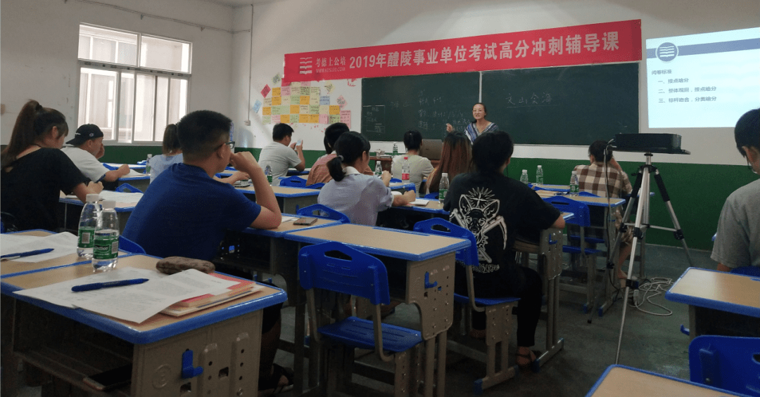 醴陵人才网最新招聘信息揭秘，小巷深处的独特机遇与特色小店的惊喜之旅