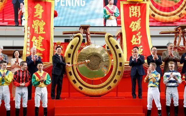 2024香港全年免费资料,安全设计解析说明法_教育版16.318